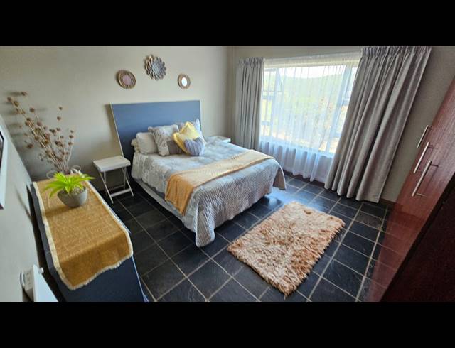 3 BEDROOM HOUSE FOR SALE IN SWARTRUGGENS